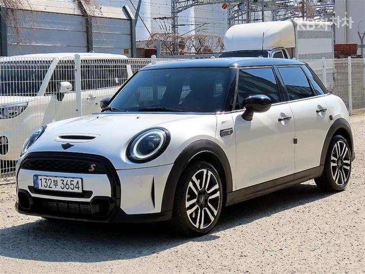 Mini Cooper 5 Duo S 2.0 Classic Base Type 3