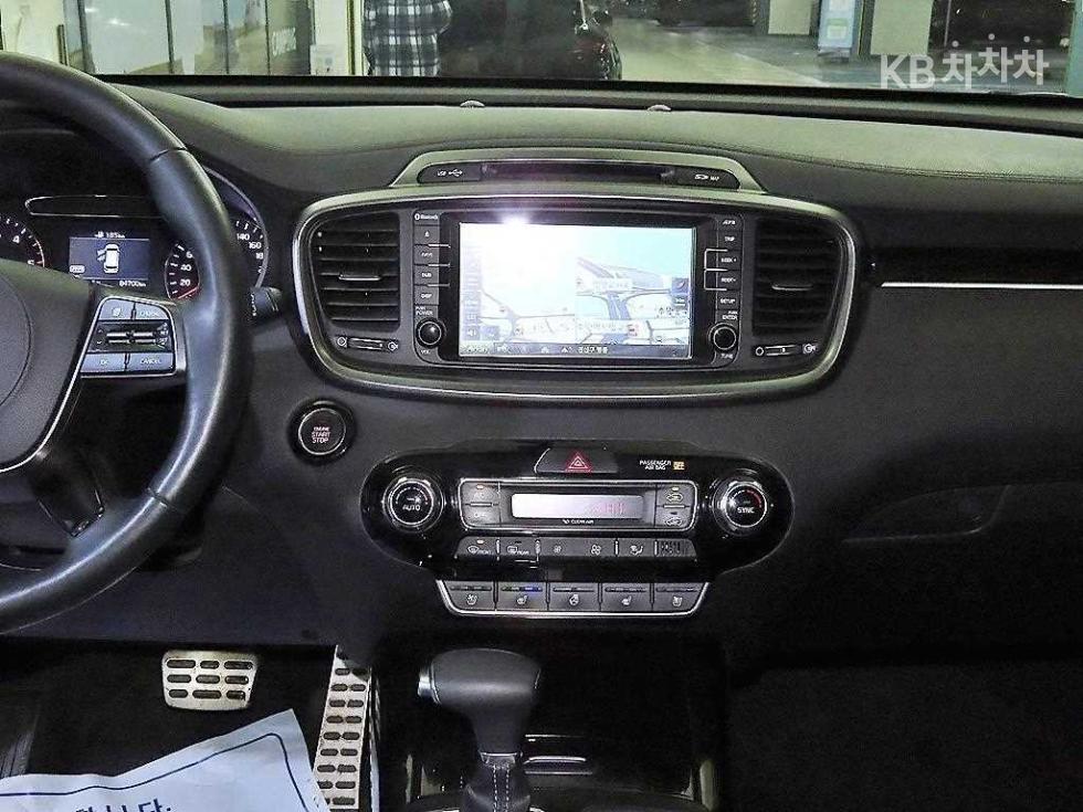 2018 - kia sorento