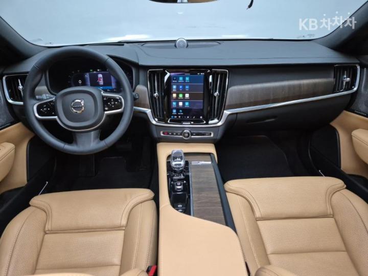 Volvo V90 CC B5 AWD Ultimate 8