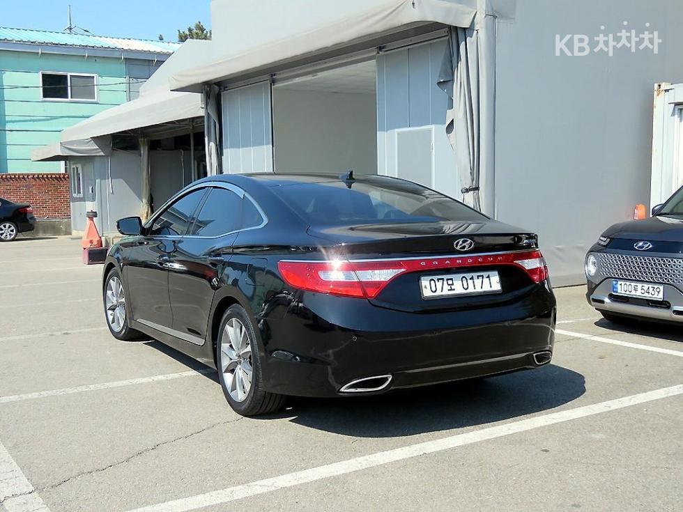 Hyundai Grandeur — miniaturë 4