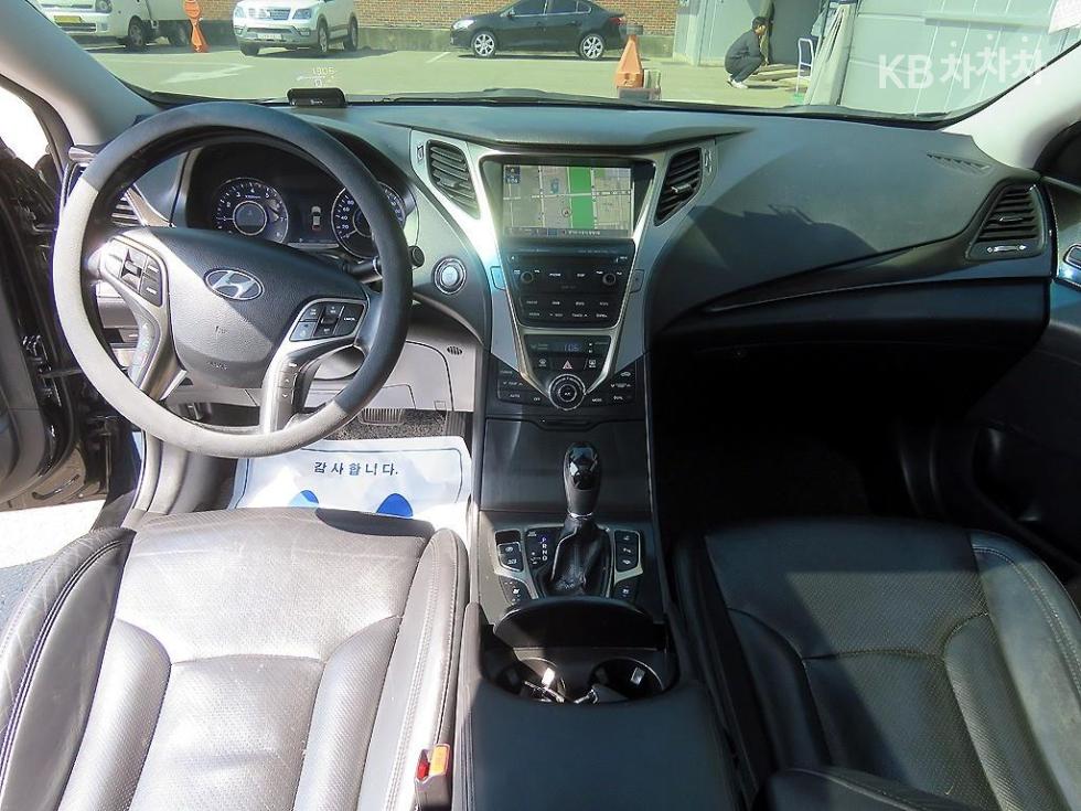Hyundai Grandeur — miniaturë 7