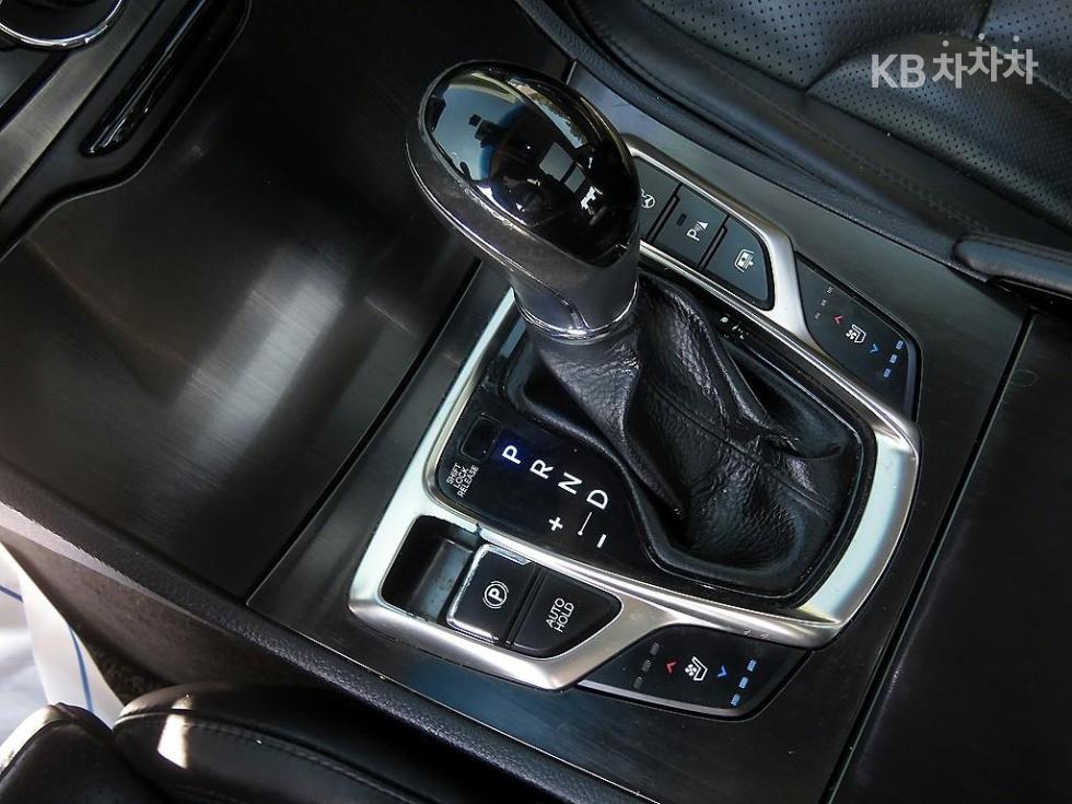 Hyundai Grandeur — miniaturë 13