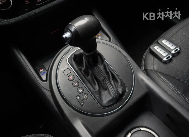 2012 - kia sportage