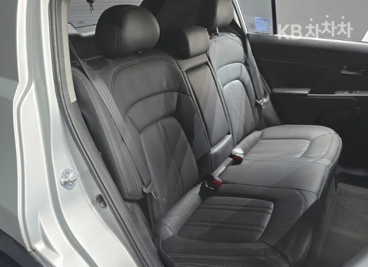 2012 - kia sportage