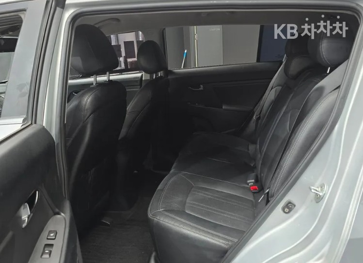 2012 - kia sportage