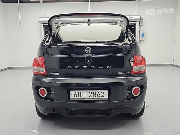 KG Mobility (Ssangyong) Actyon 2WD CX5 CLUB Base Type 4