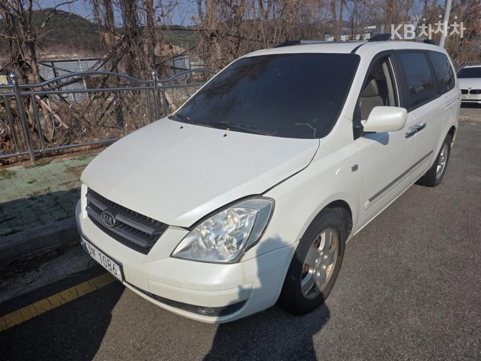 2009 - kia carnival