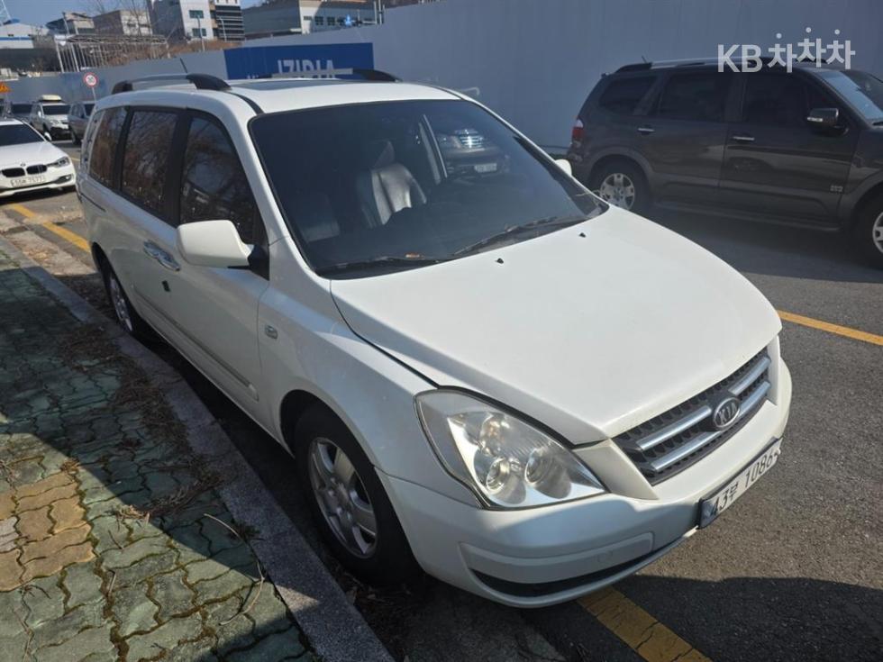 2009 - kia carnival