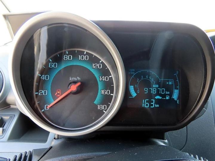 Chevrolet Spark LS Base Type 9