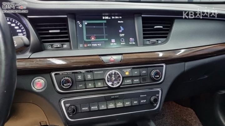 Kia K7 3.0 LPI Prestige 9