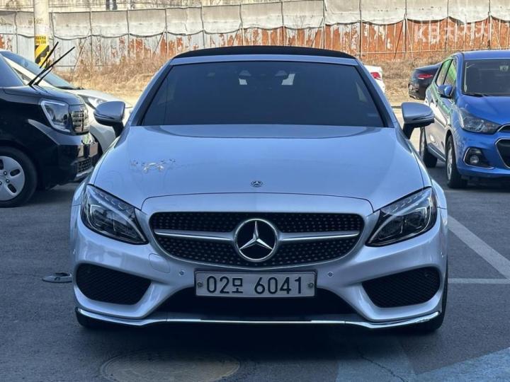 Mercedes-Benz C-Class C200 Cabriolet 3
