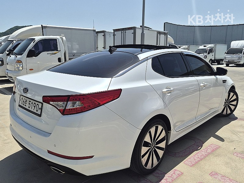 2011 - kia k5