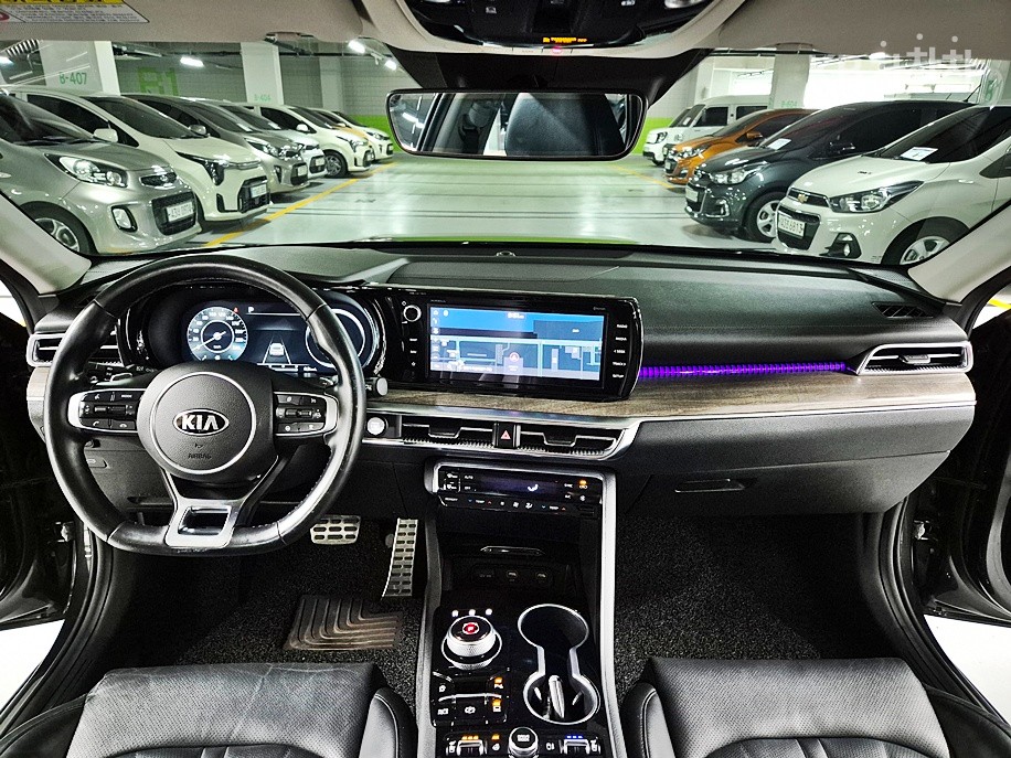 2020 - kia k5