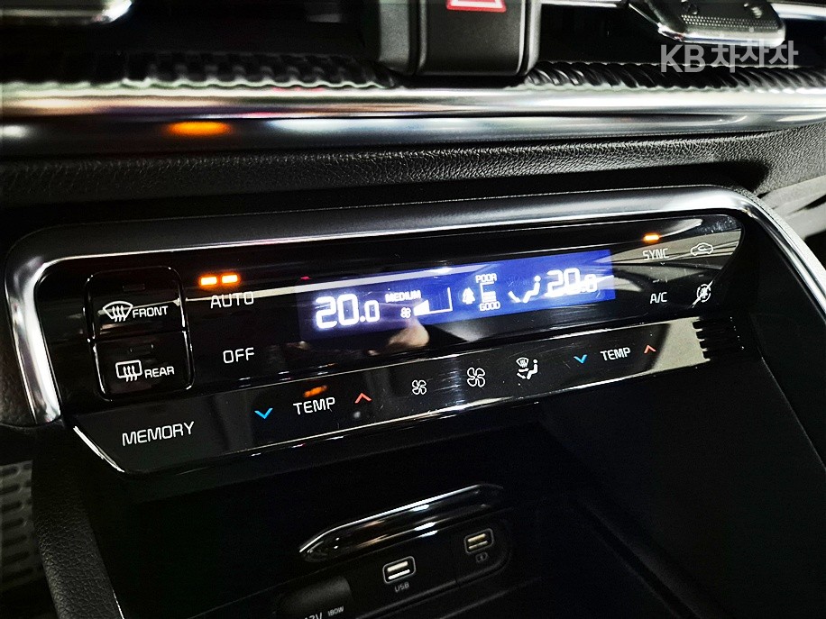 2020 - kia k5