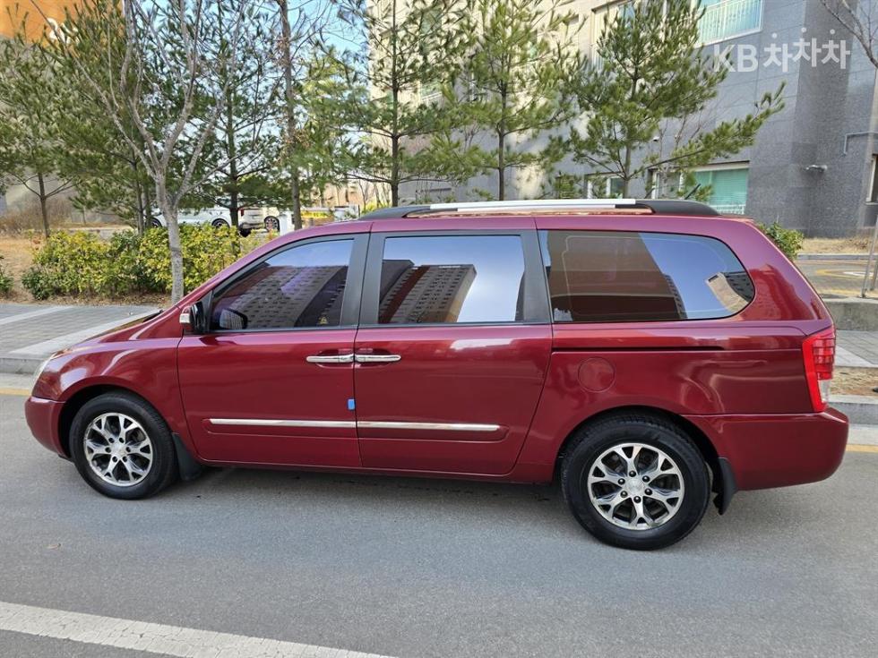 2014 - kia carnival