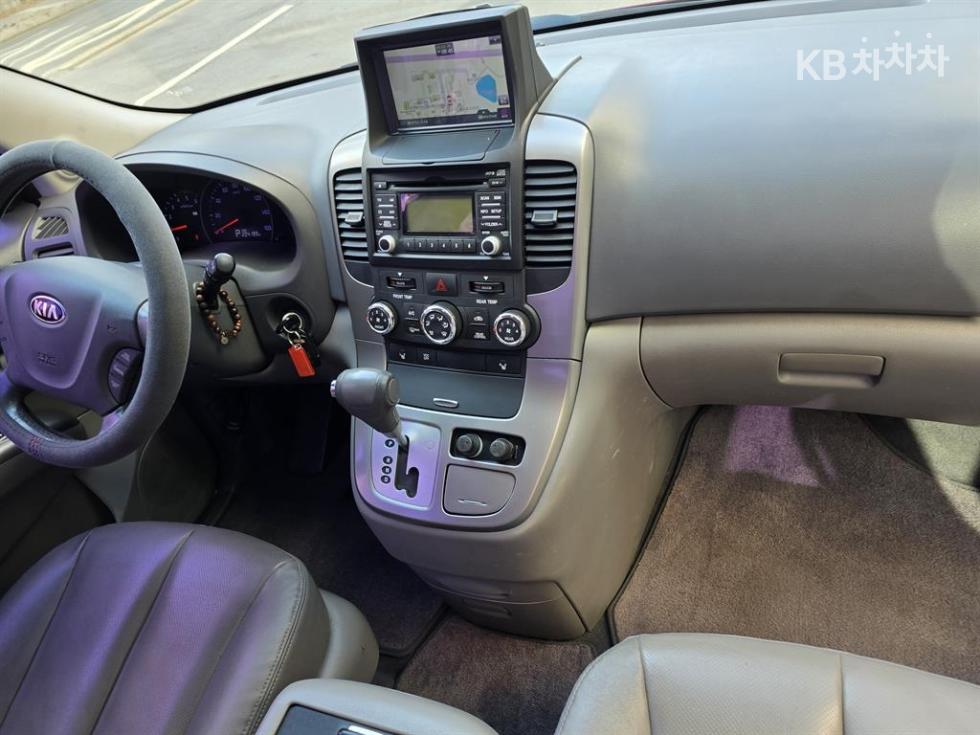 2014 - kia carnival