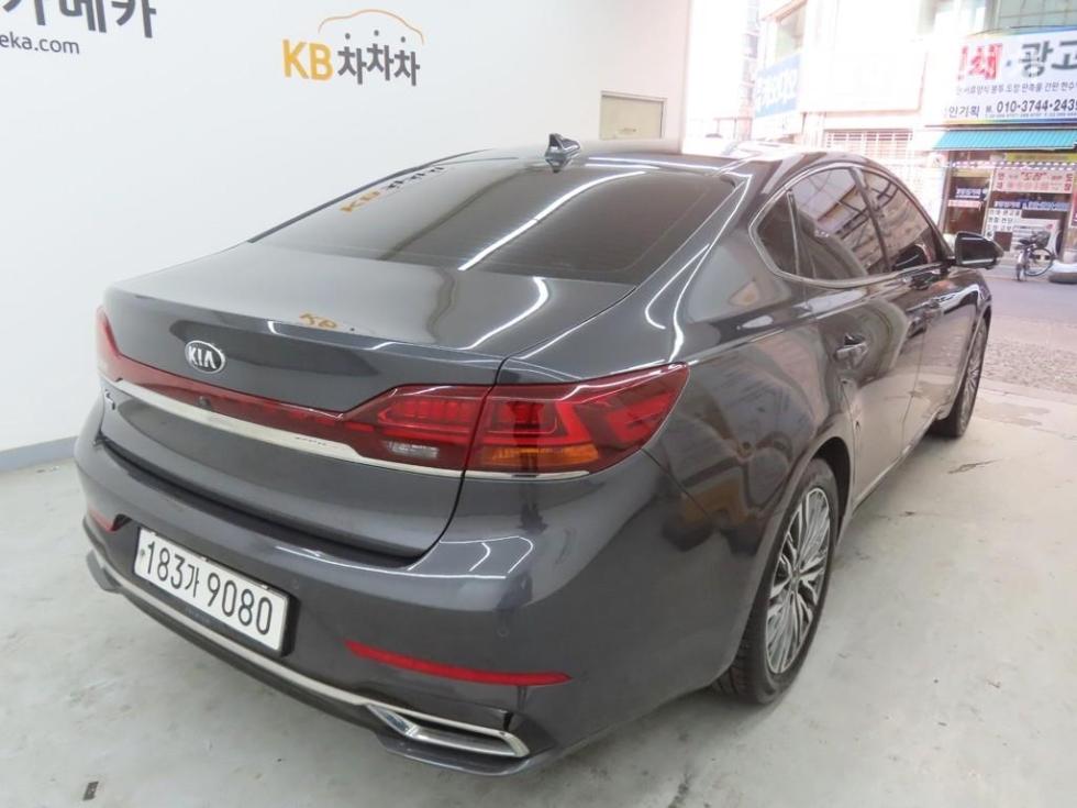 2020 - kia k7