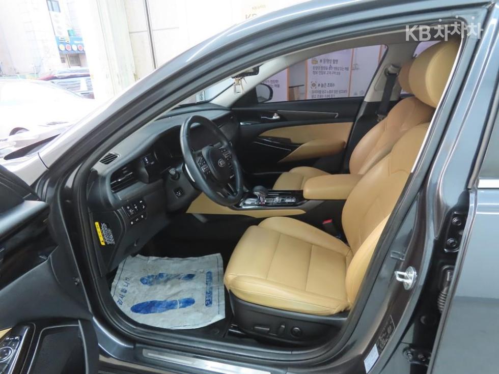 2020 - kia k7