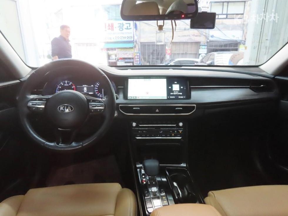 2020 - kia k7