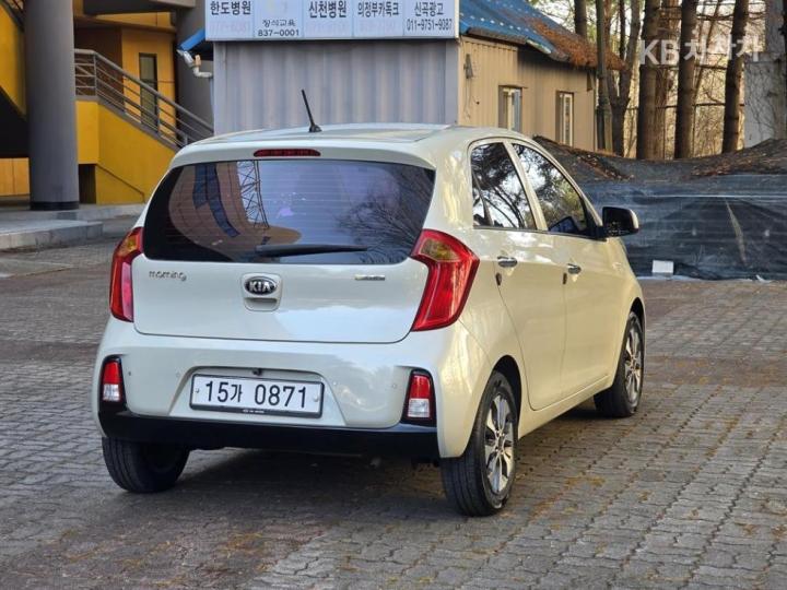 Kia Morning Bi-Fuel Luxury 8