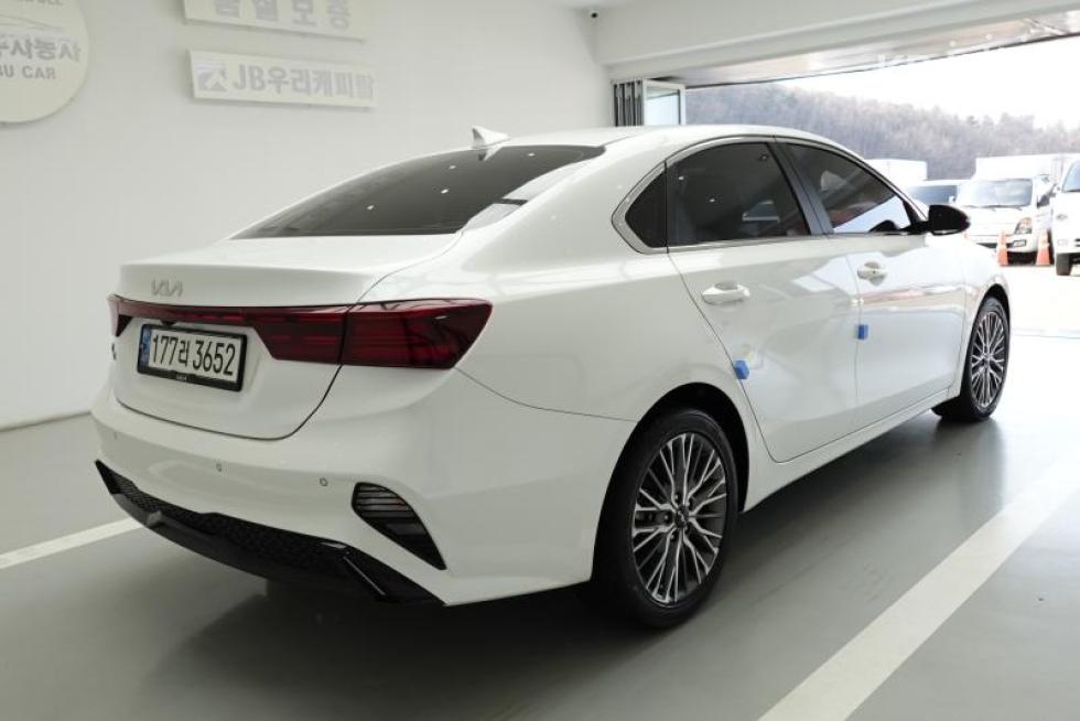 2022 - kia k3