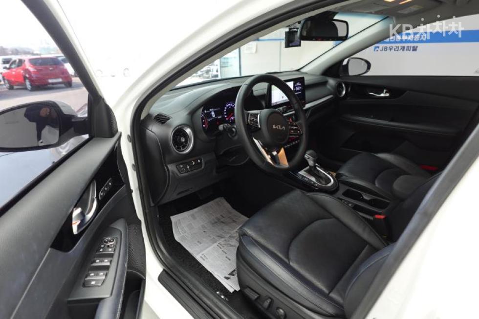 2022 - kia k3