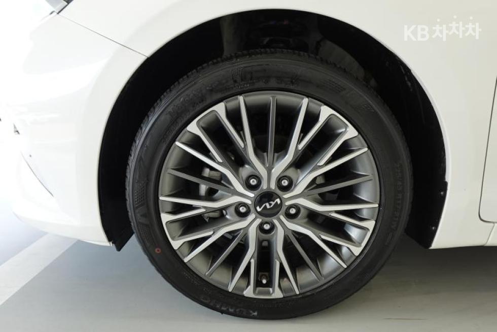 2022 - kia k3