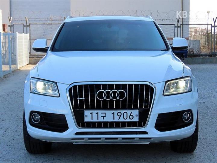 Audi Q5 35 TDI Quattro Dynamic 8R