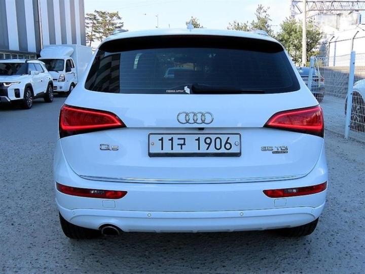 Audi Q5 35 TDI Quattro Dynamic 8R 5