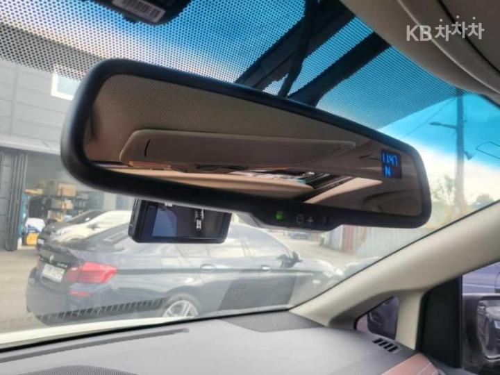 Toyota Sienna 3.5 AWD A/ T 10