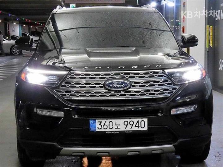 Ford Explorer Gasoline Turbo 2.3 AWD Limited 3