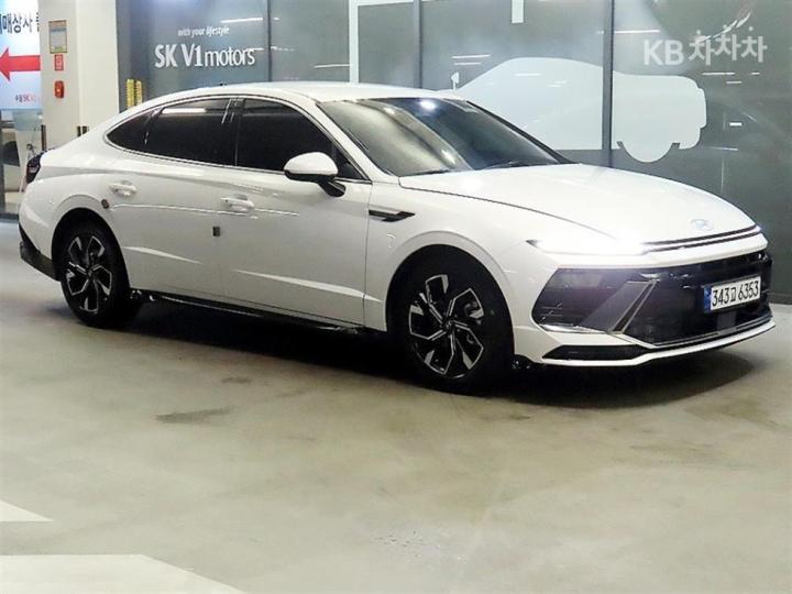 Hyundai Sonata The Edge DN8 1.6 Turbo Exclusive 3