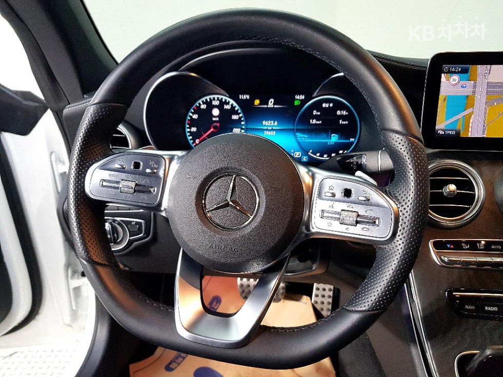 2023 - mercedes-benz c-class