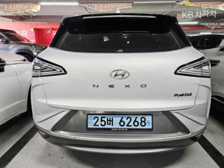 Hyundai Nexo Premium 6