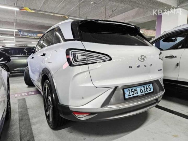 Hyundai Nexo Premium 7