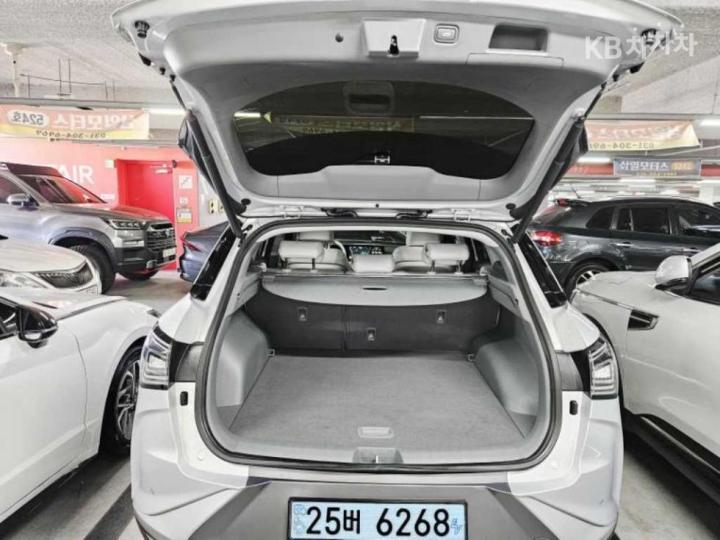 Hyundai Nexo Premium 8