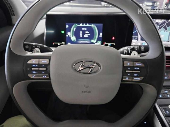 Hyundai Nexo Premium 10