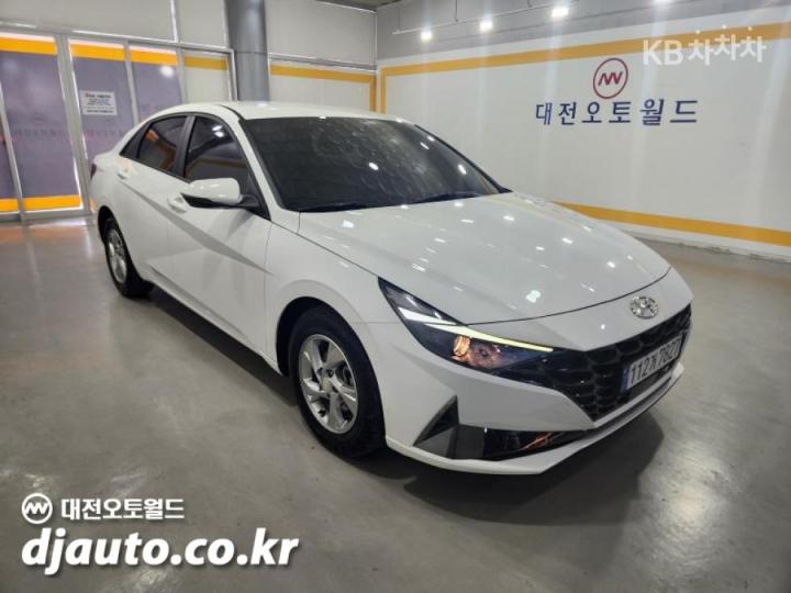 Hyundai Avante CN7 1.6 Gasoline Modern