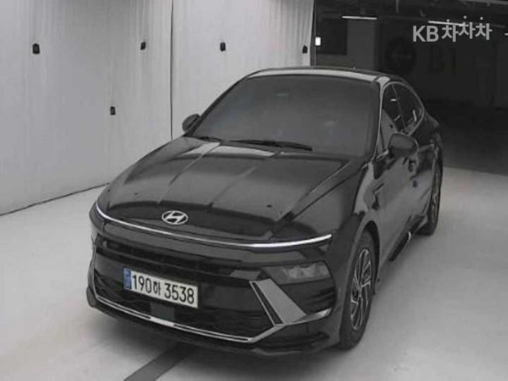 Hyundai Sonata The Edge Hybrid DN8 2.0 HEV Premium