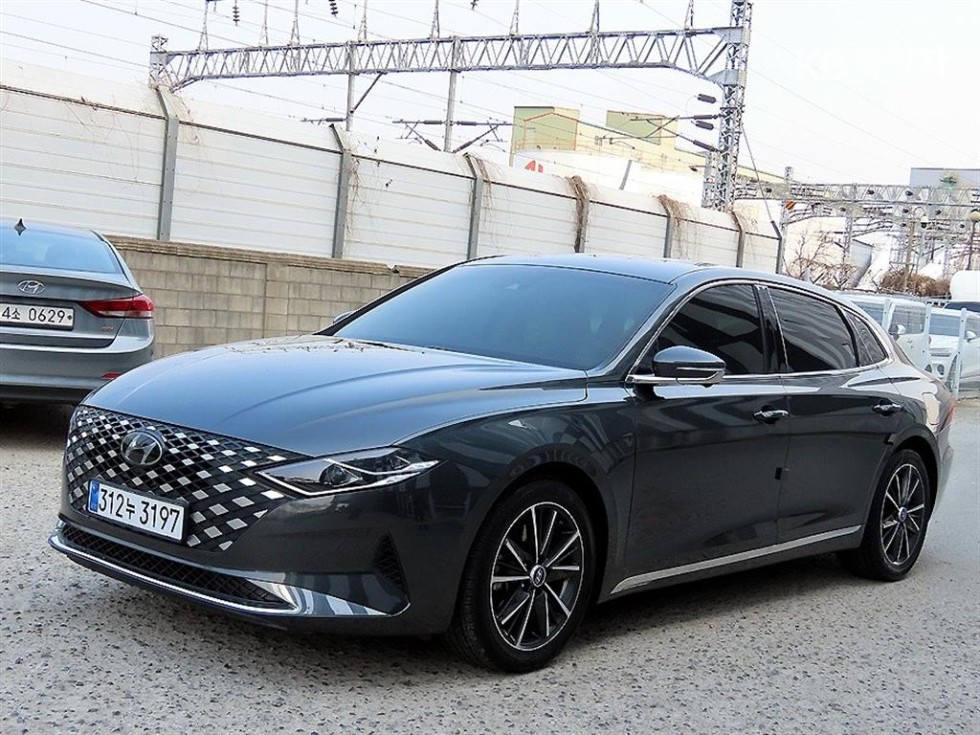Hyundai Grandeur — miniaturë 2