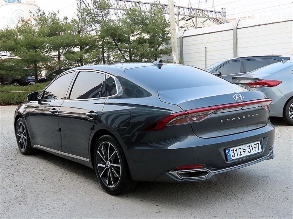 Hyundai Grandeur — miniaturë 3