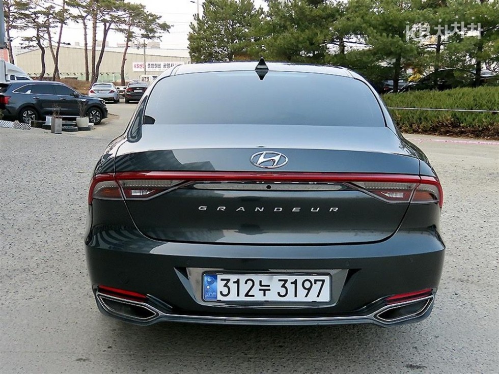 Hyundai Grandeur — miniaturë 4