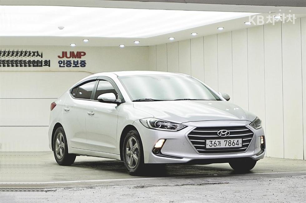 Hyundai Avante — miniaturë 2
