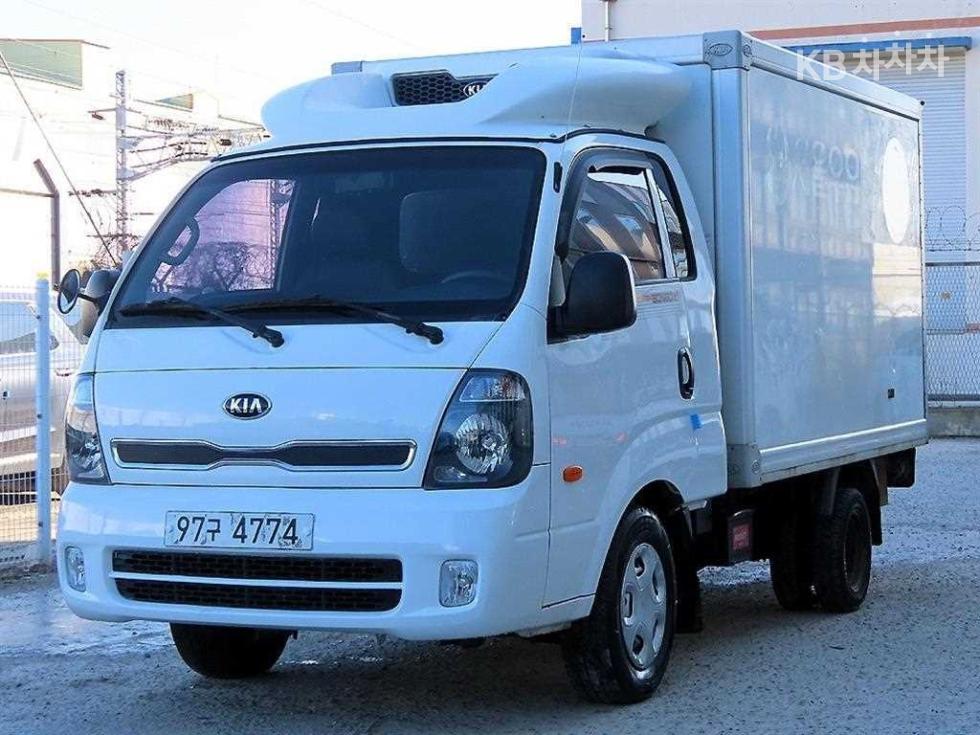 2015 - kia bongo iii
