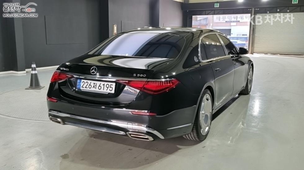 Mercedes-Benz S-klasse — miniaturë 2