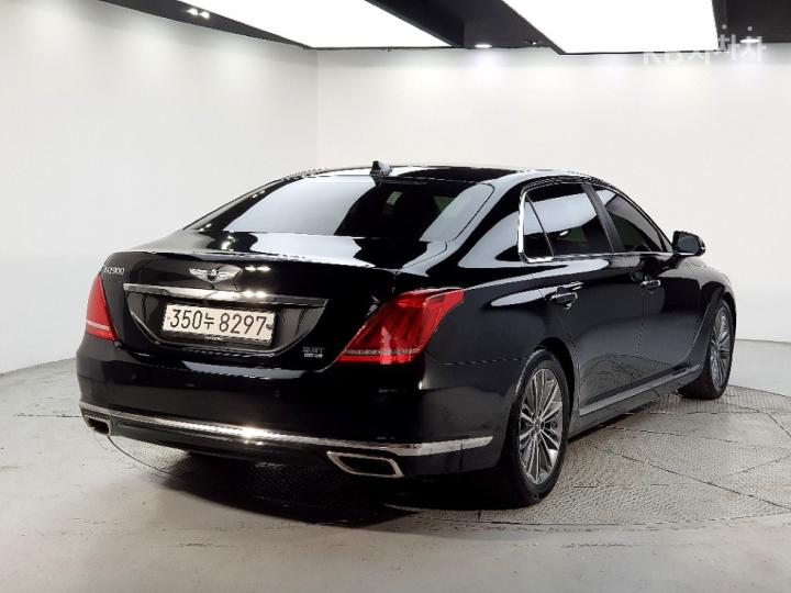 Genesis EQ900 3.3 T-GDI AWD Premium Luxury 5