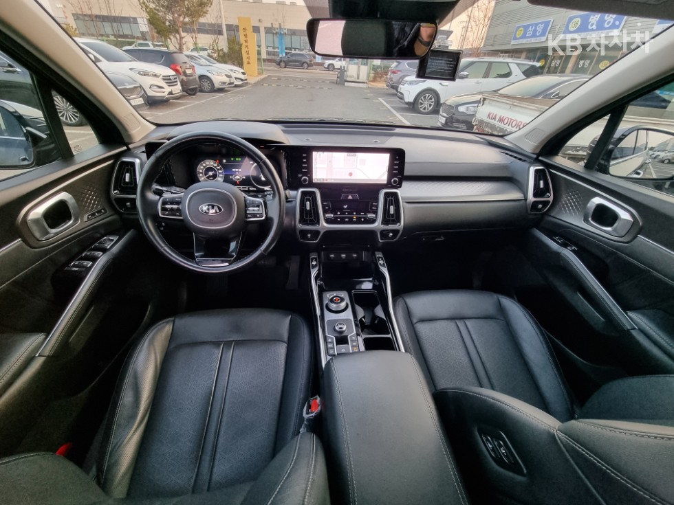 2021 - kia sorento
