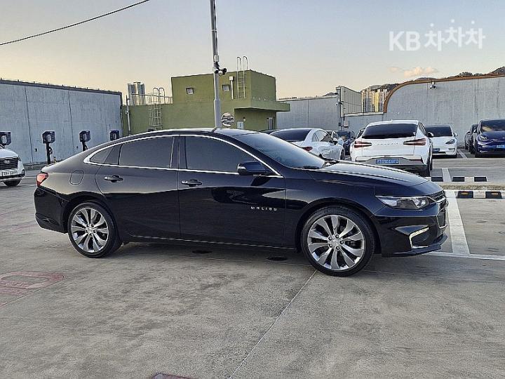 Chevrolet Malibu 2.0 Turbo Perfect Black 4