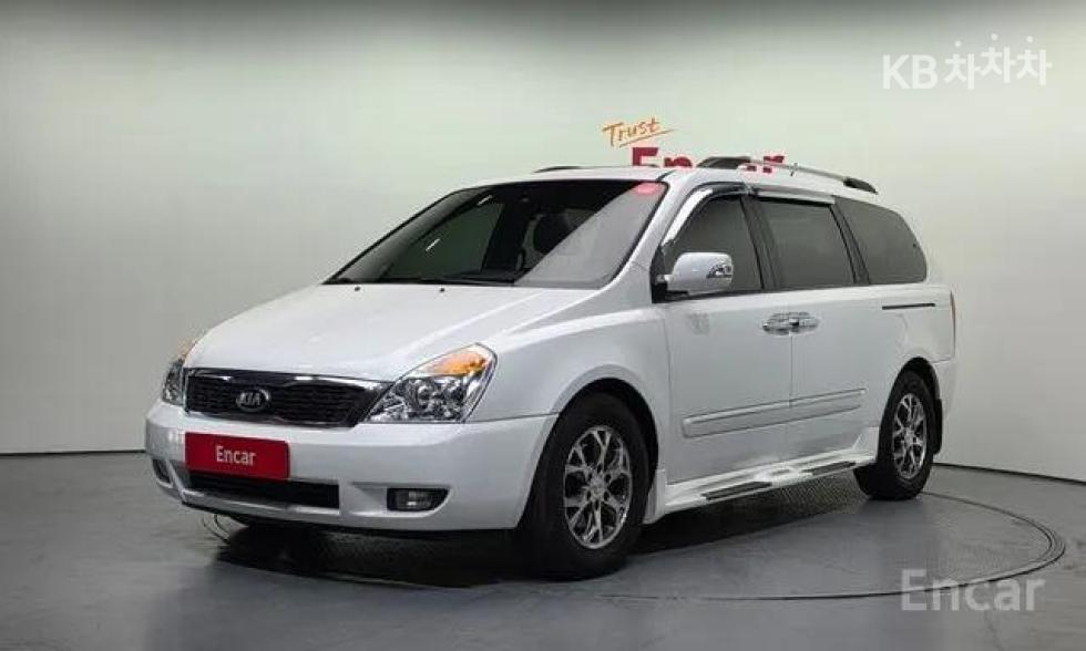 2014 kia carnival
