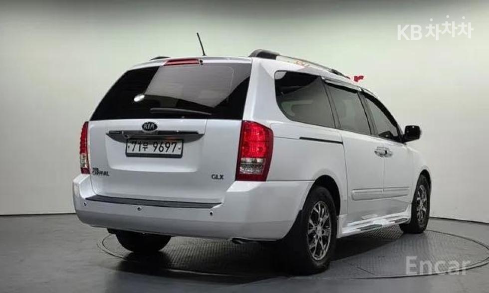 2014 - kia carnival